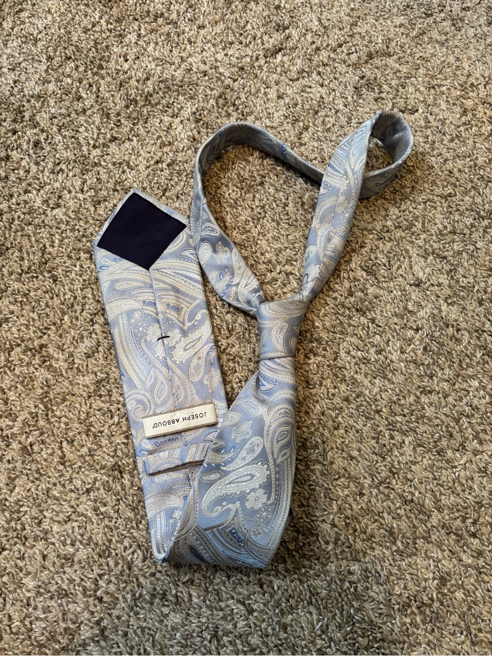 Joseph abboud paisley tie